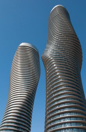 buy condos in mississauga