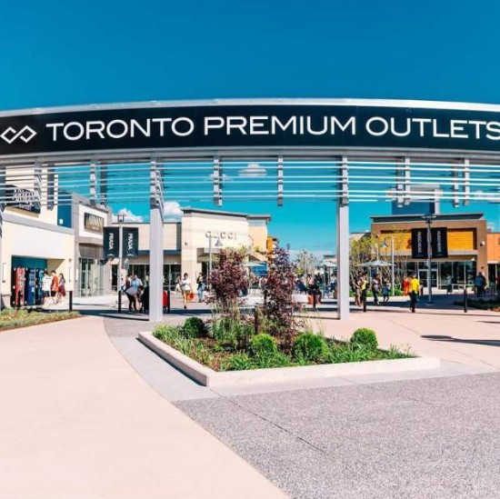 Toronto Premium Outlets
