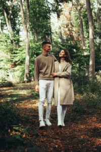 Couple walking a woodland trail representing Kingshaven by Kingsmen Group in Markham