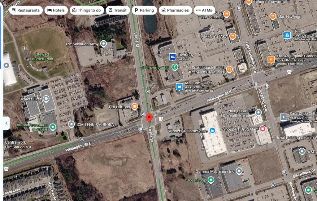Google Maps satellite view of Leslie Street and Wellington Street East in Aurora, the intersection near Montara by Treasure Hill